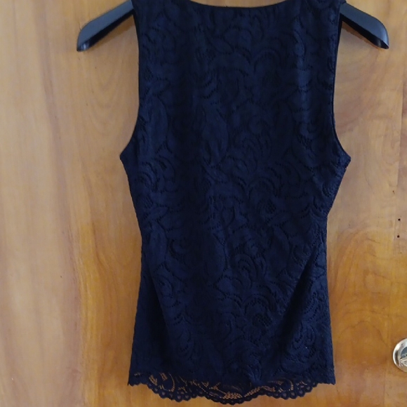 White House Black Market Fitted Black Sleeveless Tank Top - Picture 4 of 4